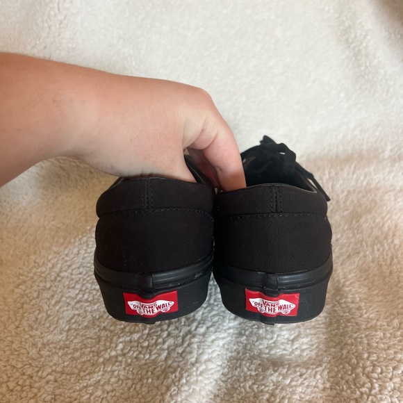 Vans All-Black Canvas Shoes 🐼🖤 - Picture 4 of 6